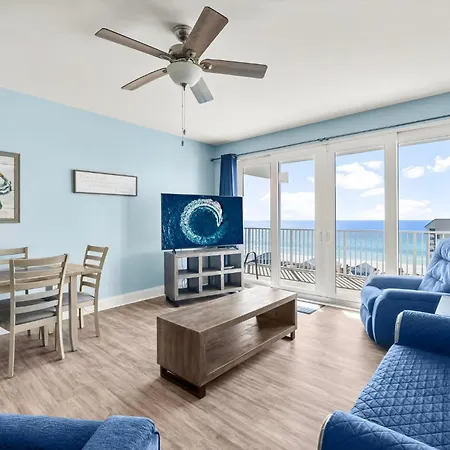 Laketown Wharf 1107
